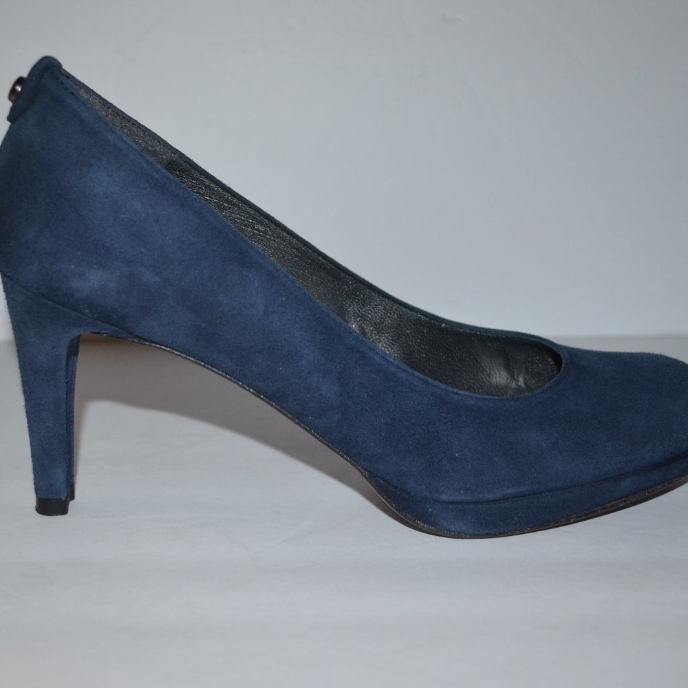 Stuart Weitzman Blue Suede Ponder Platform Pump, Made in Spain, Size 9 M